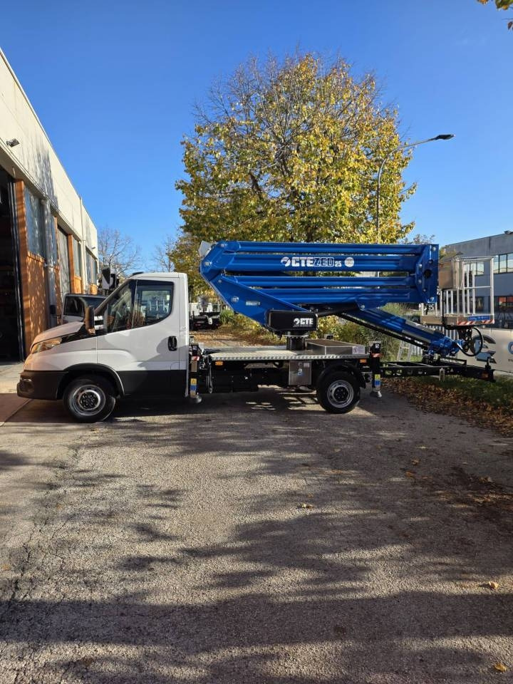 CTE ZED 25 - Platform udara yang dipasang di truk: gambar 1 CTE ZED 25 - Platform udara yang dipasang di truk: gambar 1