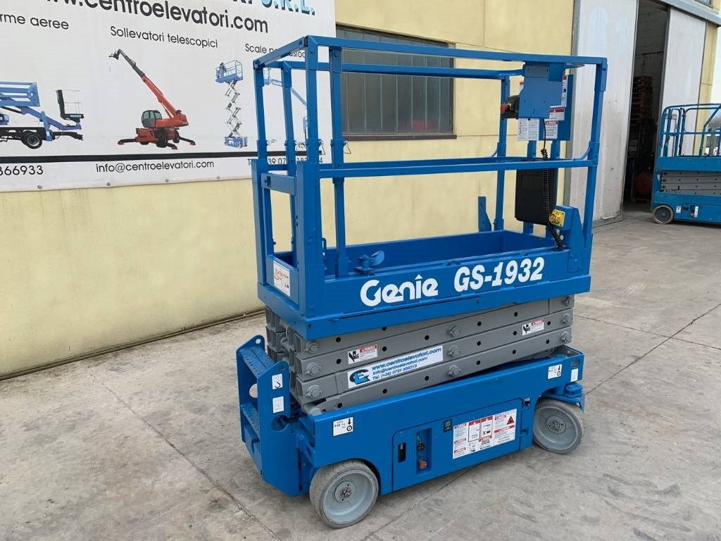 Genie GS 1932 - Scissor lifts: gambar 3 Genie GS 1932 - Scissor lifts: gambar 3