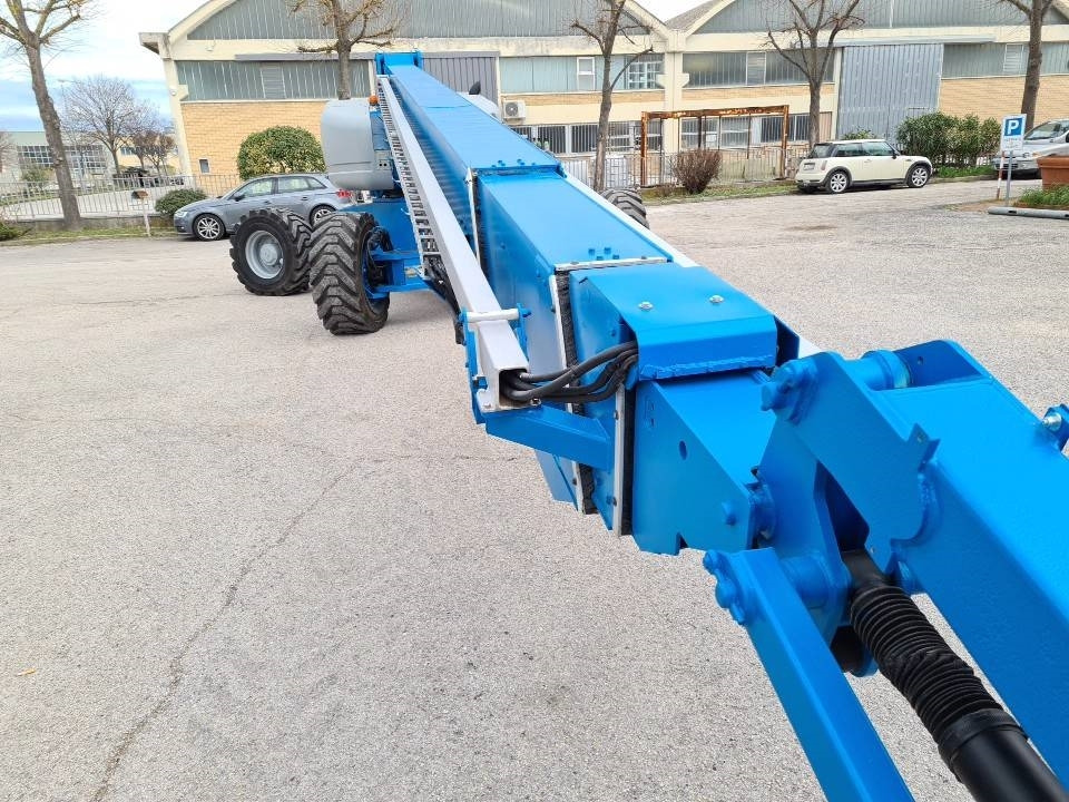 Boom teleskopik Genie S125 4WD: gambar 11
