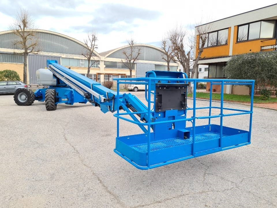Boom teleskopik Genie S125 4WD: gambar 10
