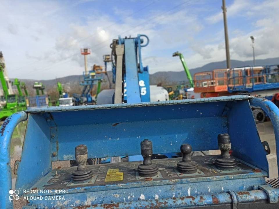 Genie Z 135/70 - Boom artikulasi: gambar 2 Genie Z 135/70 - Boom artikulasi: gambar 2