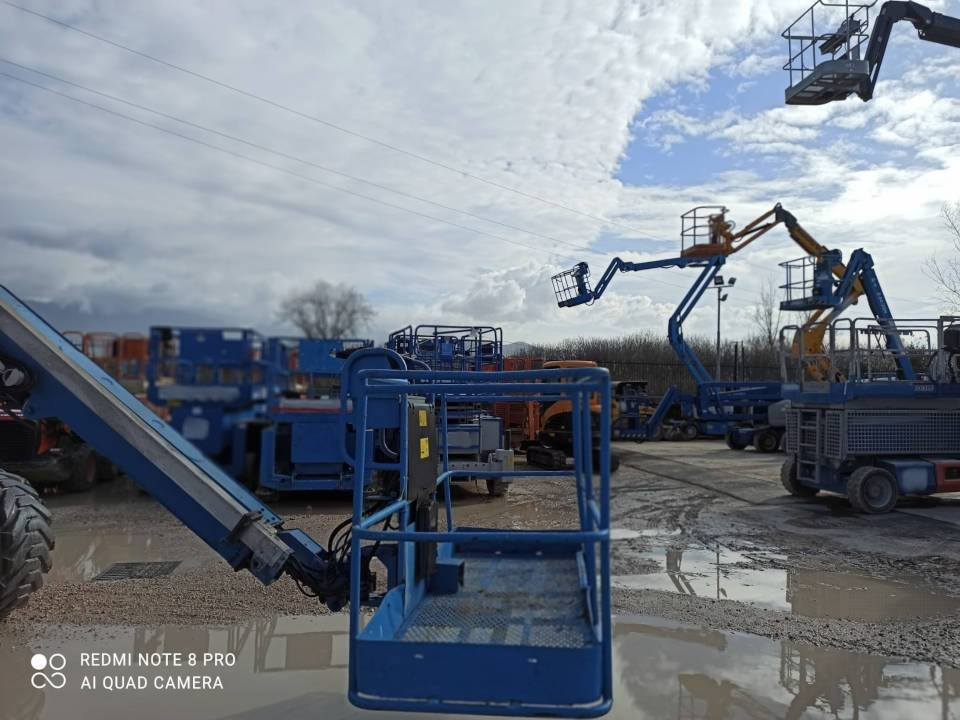 Genie Z 135/70 - Boom artikulasi: gambar 4 Genie Z 135/70 - Boom artikulasi: gambar 4