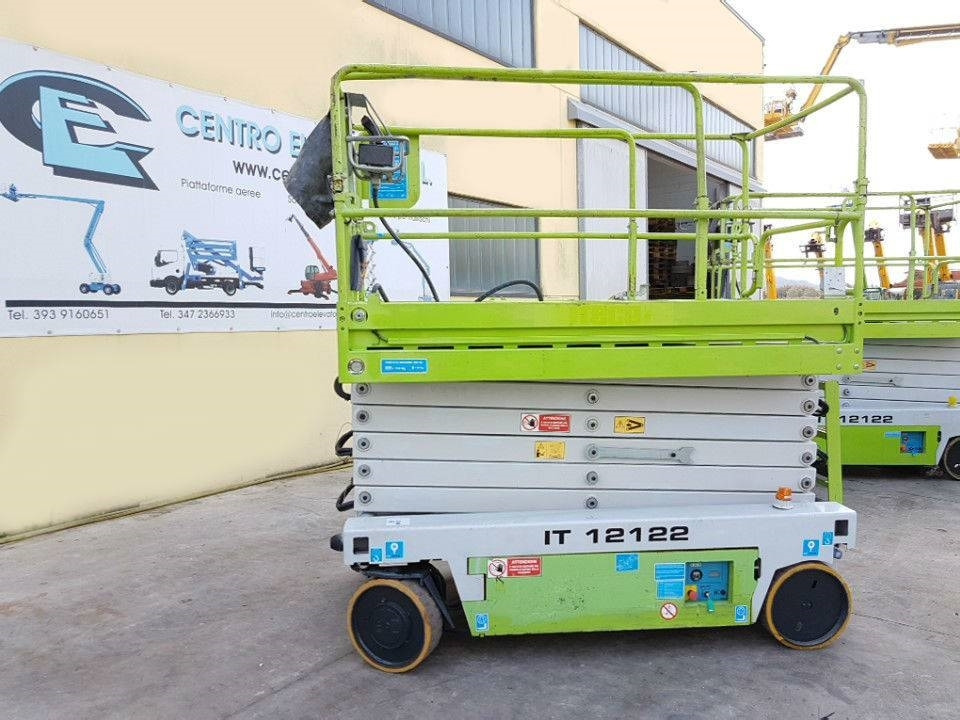 Iteco IT 12122 - Scissor lifts: gambar 5 Iteco IT 12122 - Scissor lifts: gambar 5