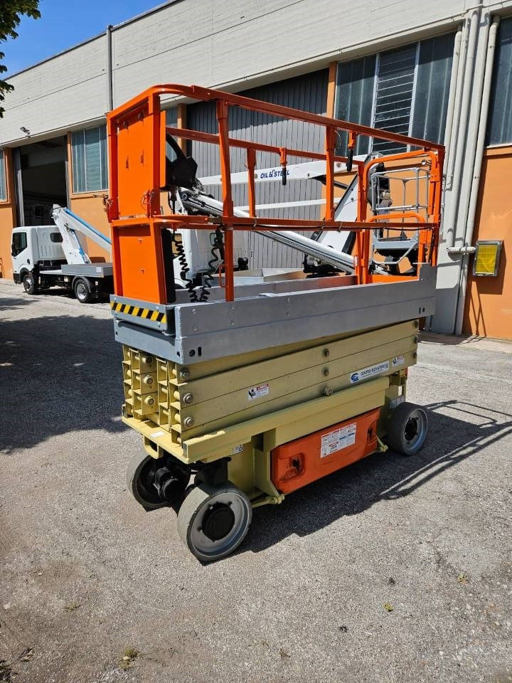 JLG 2630 ES - Scissor lifts: gambar 4 JLG 2630 ES - Scissor lifts: gambar 4