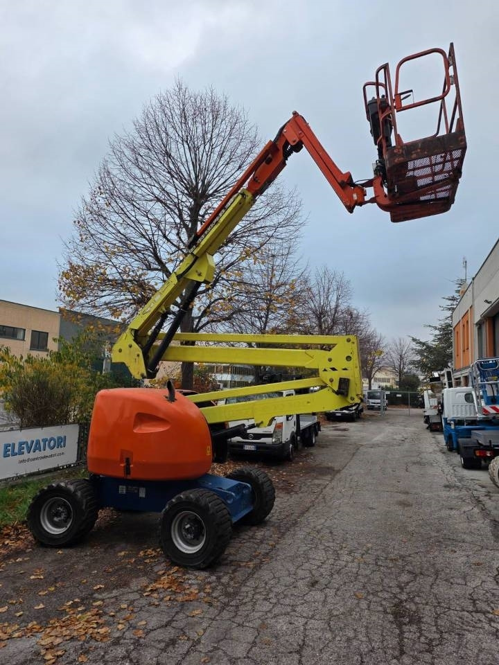 JLG 450 AJ - Boom artikulasi: gambar 4 JLG 450 AJ - Boom artikulasi: gambar 4