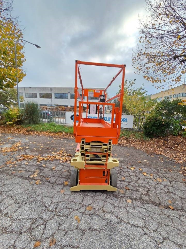 JLG 6 RS - Scissor lifts: gambar 4 JLG 6 RS - Scissor lifts: gambar 4