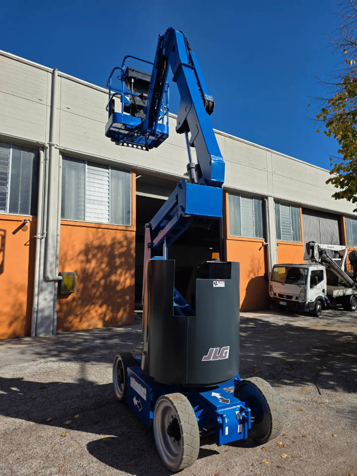 JLG E 300 AJP - Boom artikulasi: gambar 4 JLG E 300 AJP - Boom artikulasi: gambar 4