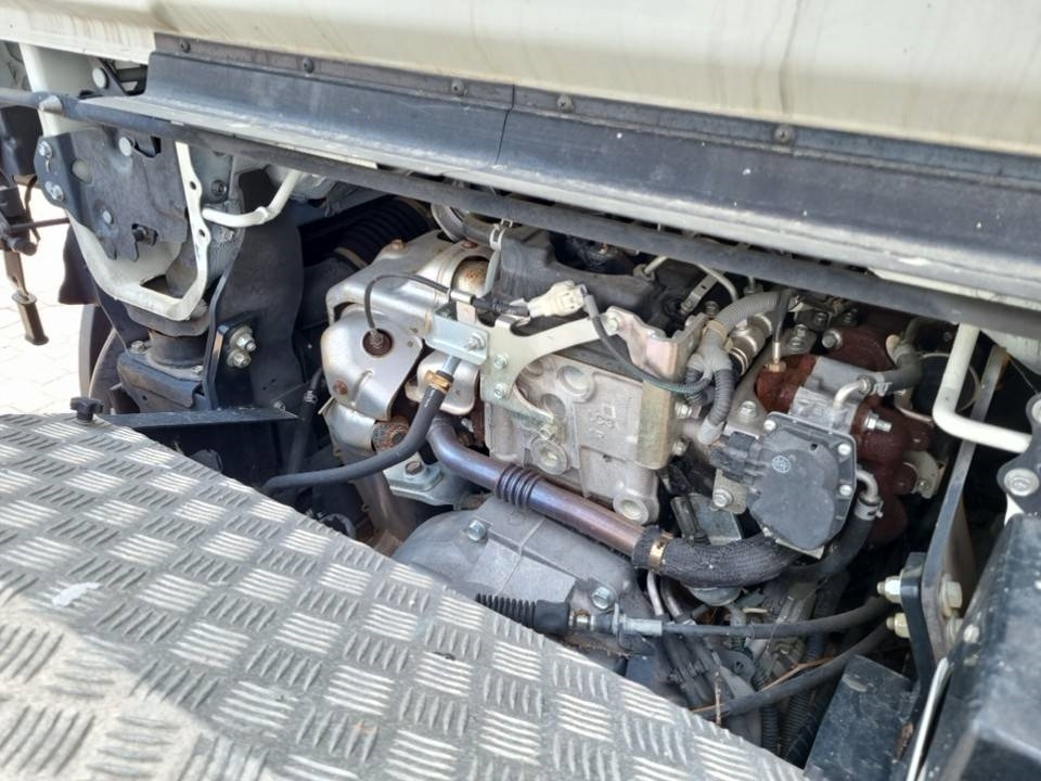 Palfinger P 240 AXE - Platform udara yang dipasang di truk: gambar 3 Palfinger P 240 AXE - Platform udara yang dipasang di truk: gambar 3