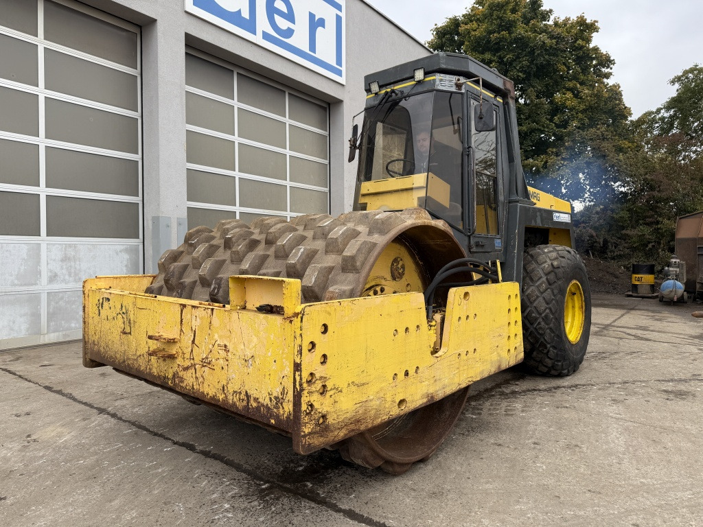 Bomag BW 217 PD-2 (111679) - Pemadat: gambar 2 Bomag BW 217 PD-2 (111679) - Pemadat: gambar 2