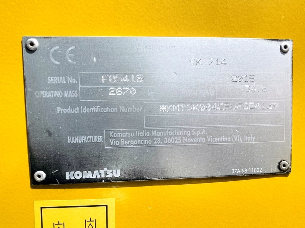 Komatsu SK714 (4012) - Skid steer: gambar 3 Komatsu SK714 (4012) - Skid steer: gambar 3