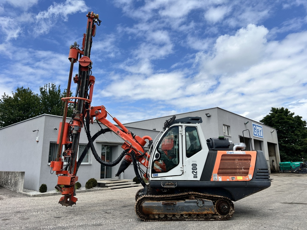 Sandvik DI 200 (111633) - Anjungan pengeboran: gambar 1 Sandvik DI 200 (111633) - Anjungan pengeboran: gambar 1