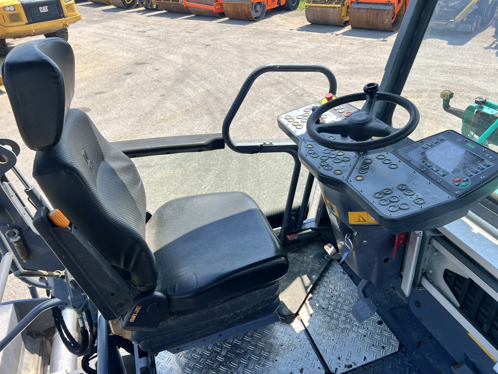 Paver aspal Vögele Super 1803-3i (111619): gambar 9