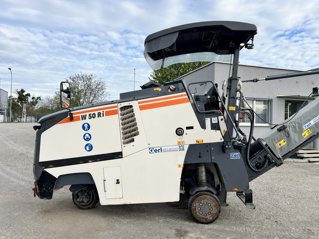 Wirtgen W 50 RI (111571) - Mesin penggilingan jalan: gambar 2 Wirtgen W 50 RI (111571) - Mesin penggilingan jalan: gambar 2