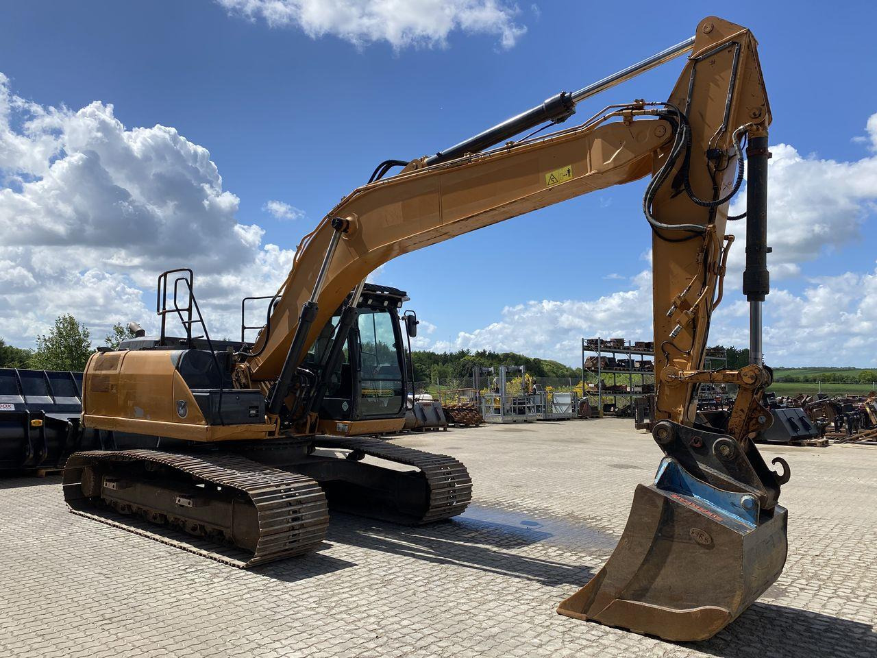 Case CX210C - Ekskavator perayap: gambar 5 Case CX210C - Ekskavator perayap: gambar 5