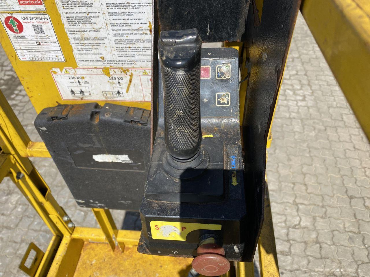 GMG 1930-ED 2.0 - Scissor lifts: gambar 3 GMG 1930-ED 2.0 - Scissor lifts: gambar 3