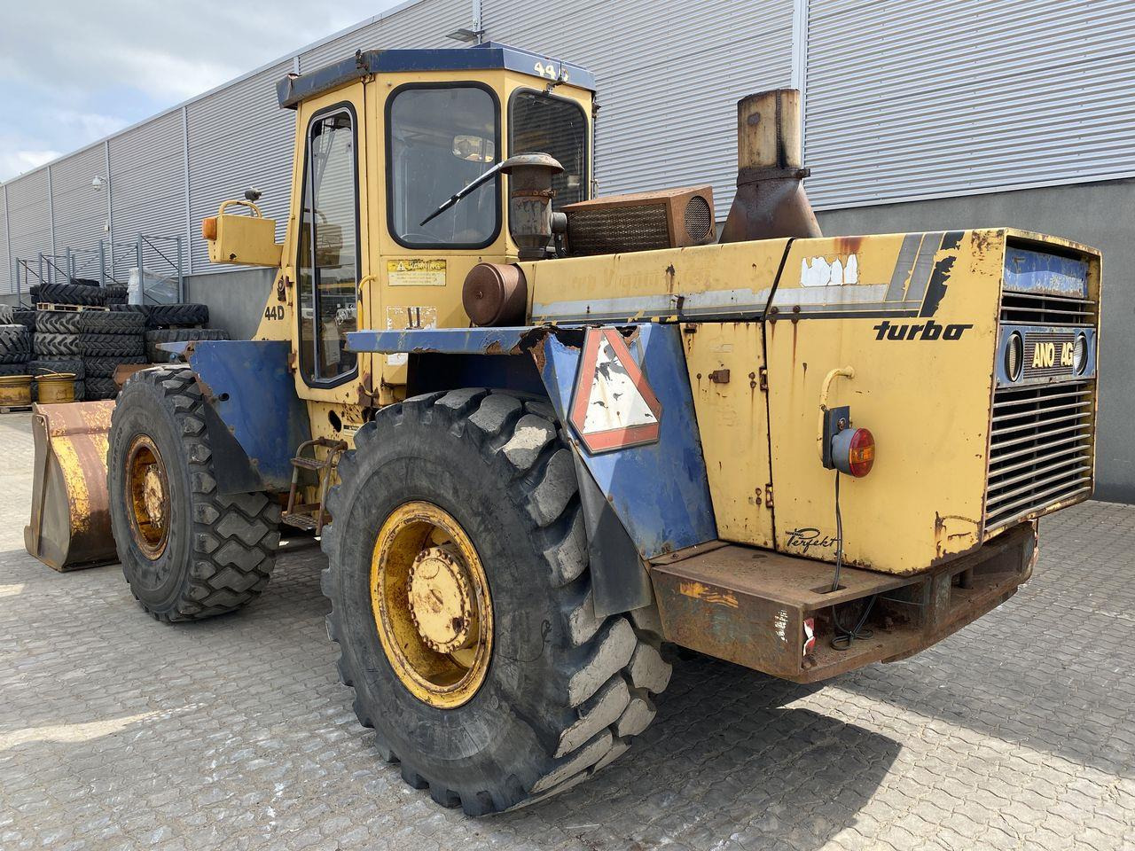 Hanomag 44D - Wheel loader: gambar 2 Hanomag 44D - Wheel loader: gambar 2