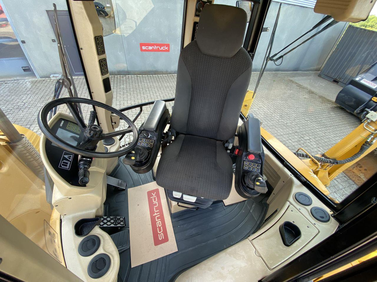 Hydrema 906E - Backhoe loader: gambar 3 Hydrema 906E - Backhoe loader: gambar 3