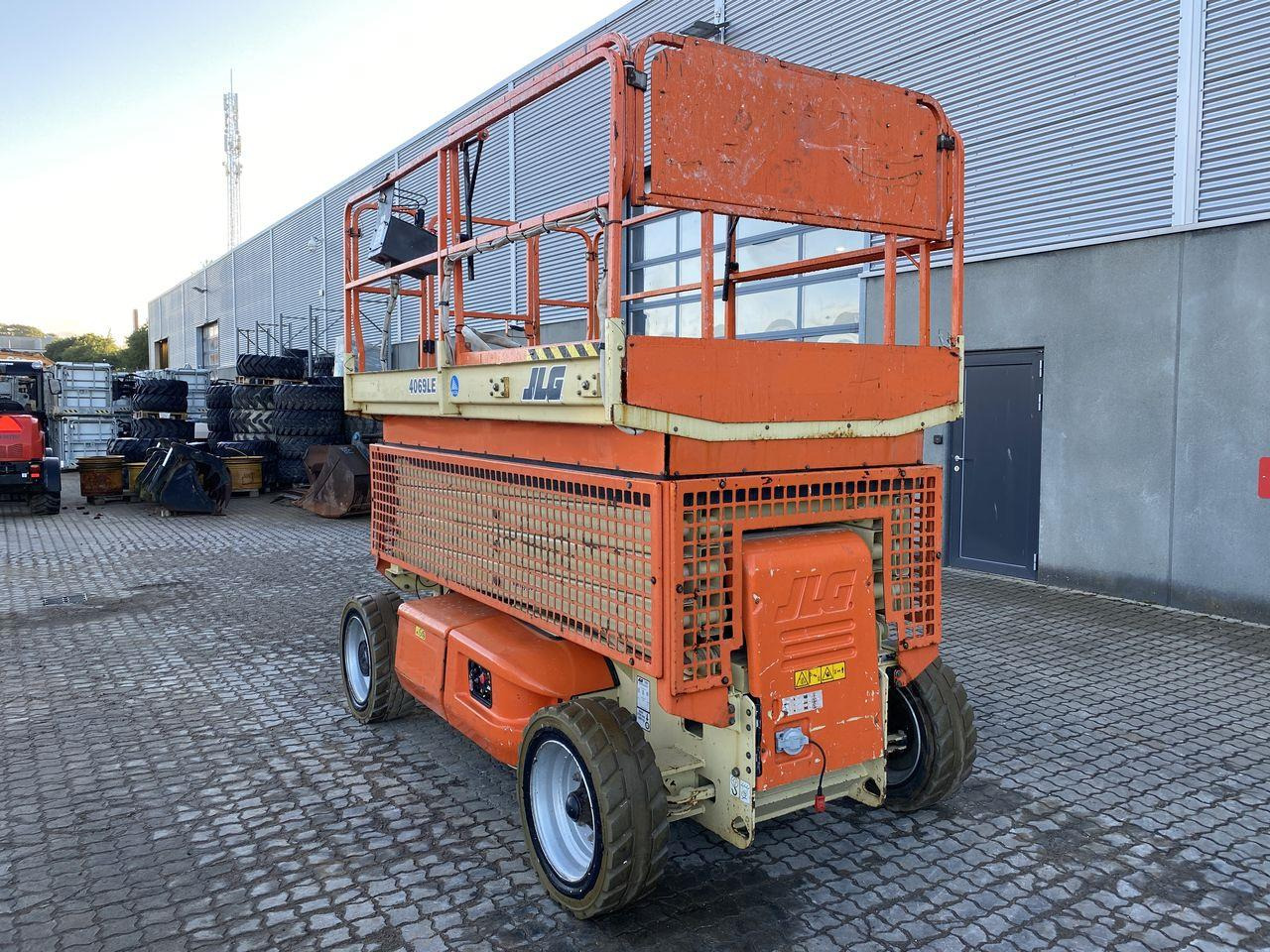 JLG 4069LE - Scissor lifts: gambar 2 JLG 4069LE - Scissor lifts: gambar 2