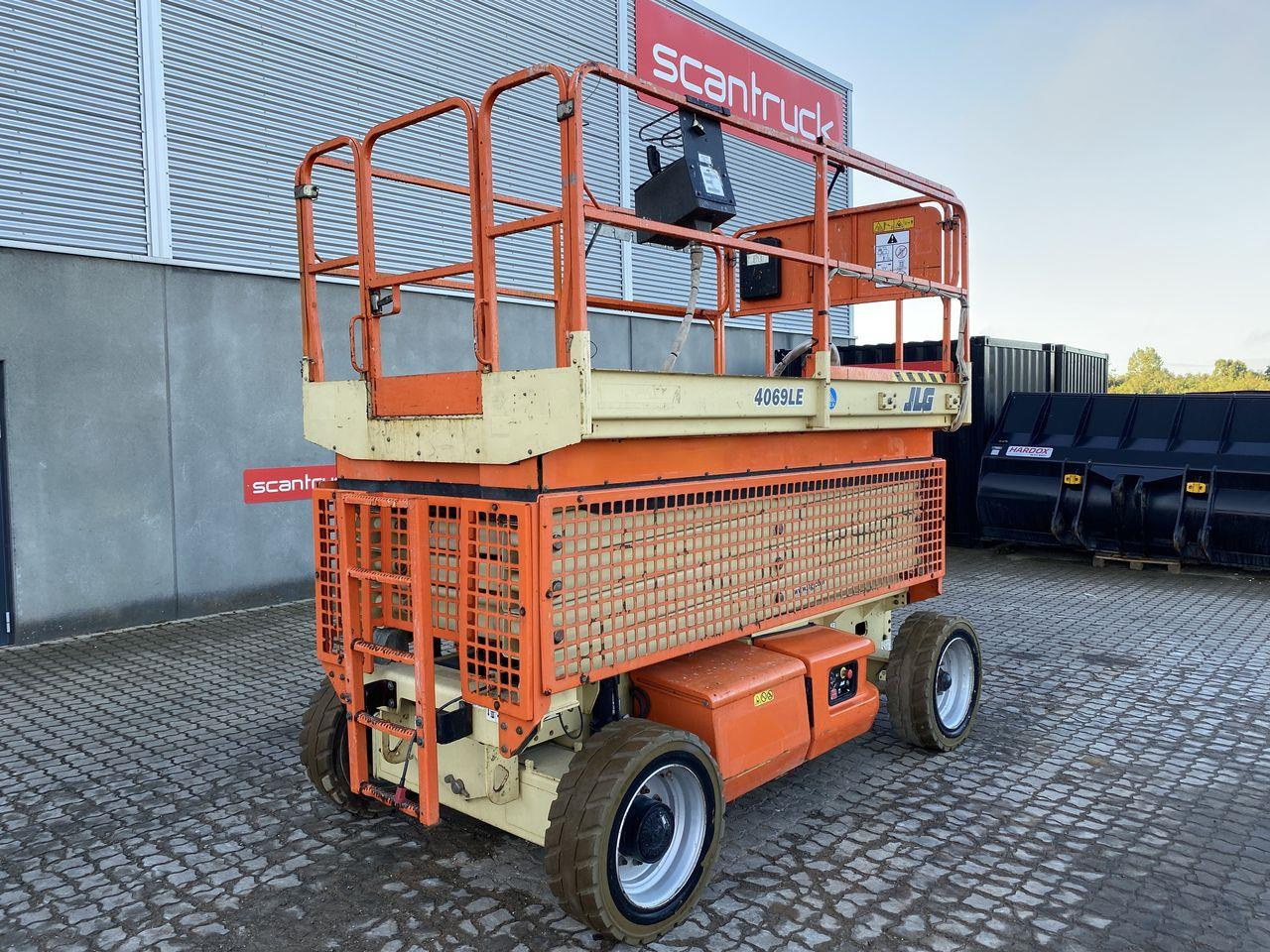 JLG 4069LE - Scissor lifts: gambar 1 JLG 4069LE - Scissor lifts: gambar 1