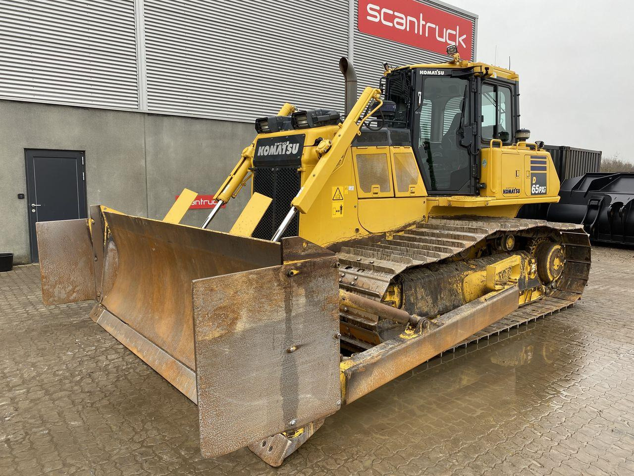 Bulldozer Komatsu D65PXI-18EO: gambar 1