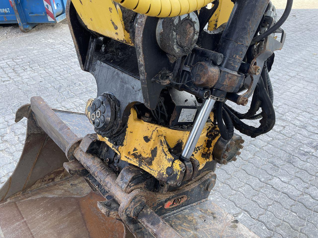Ekskavator perayap Komatsu PC138US-11: gambar 10