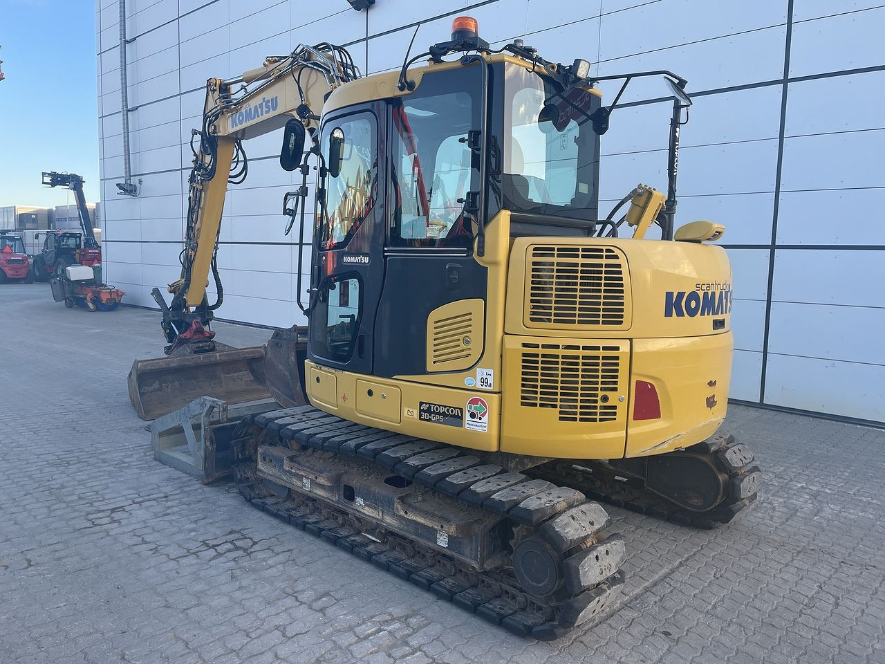 Komatsu PC88MR-10 - Ekskavator mini: gambar 2 Komatsu PC88MR-10 - Ekskavator mini: gambar 2