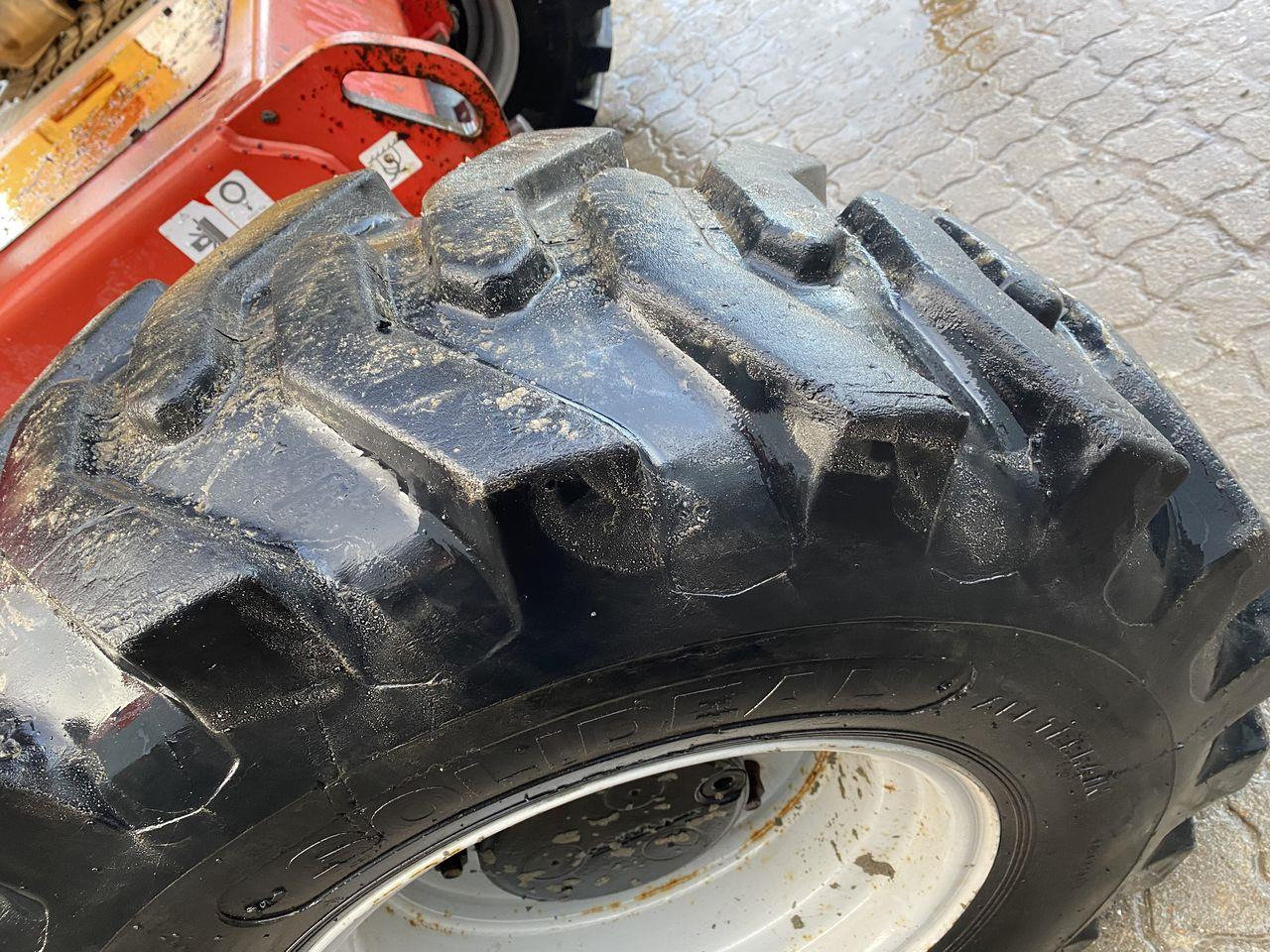 Boom artikulasi Manitou 180ATJ 2 RC: gambar 6