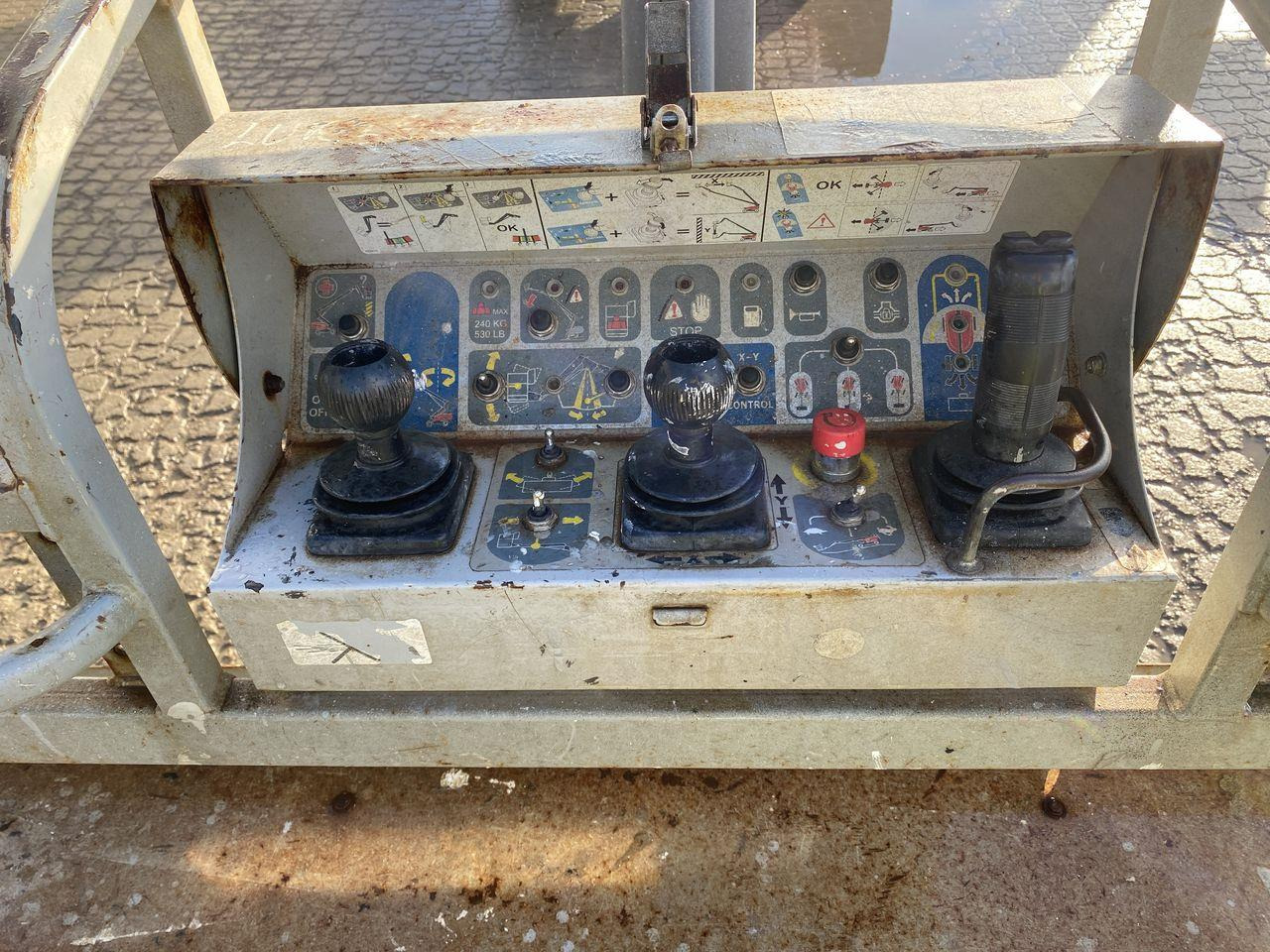 Manitou 280TJ - Boom artikulasi: gambar 3 Manitou 280TJ - Boom artikulasi: gambar 3