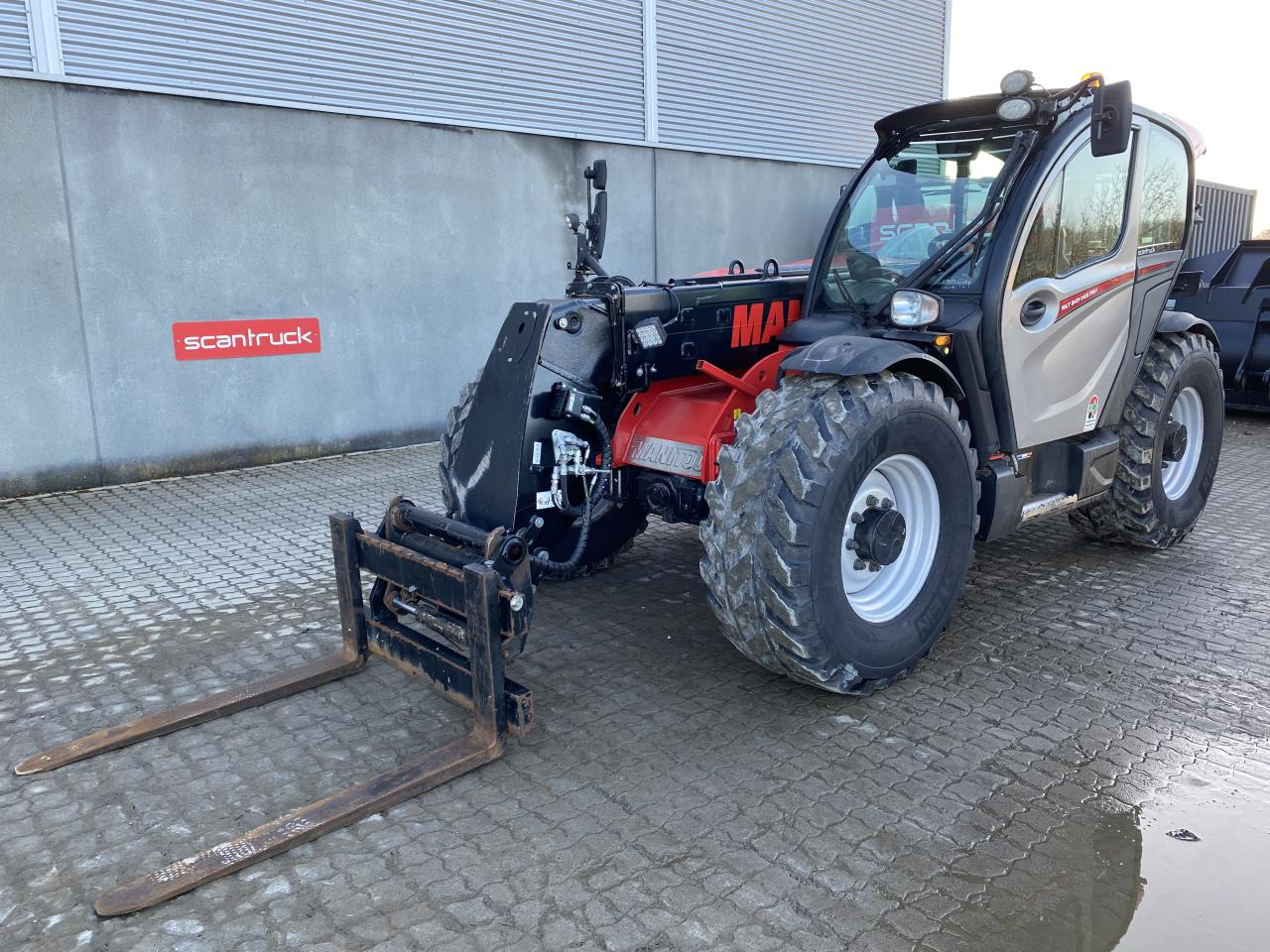 Manitou MLT841-145PS+ ELITE ST5 - Telehandler: gambar 1 Manitou MLT841-145PS+ ELITE ST5 - Telehandler: gambar 1