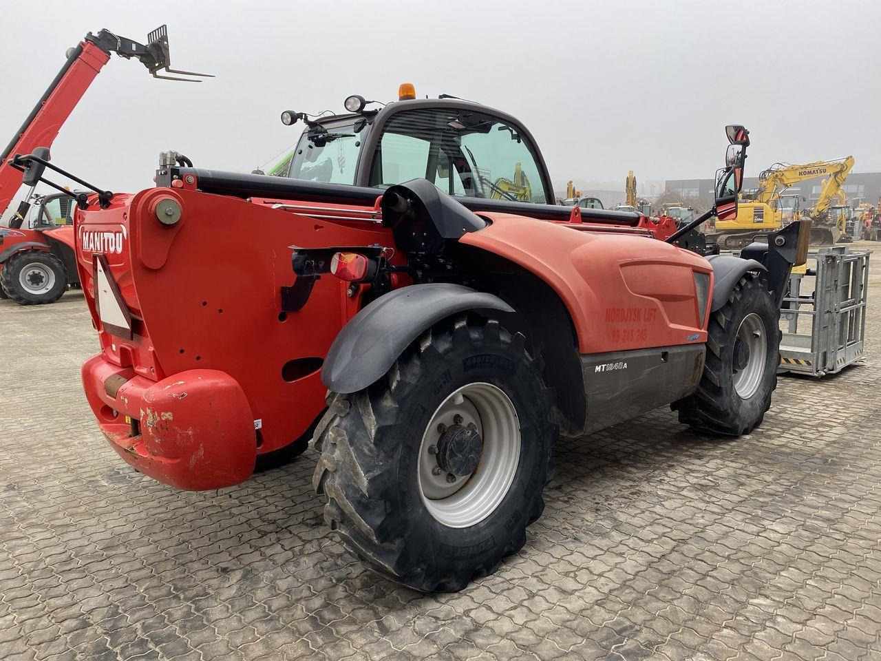 Manitou MT1840A ST4 - Telehandler: gambar 4 Manitou MT1840A ST4 - Telehandler: gambar 4