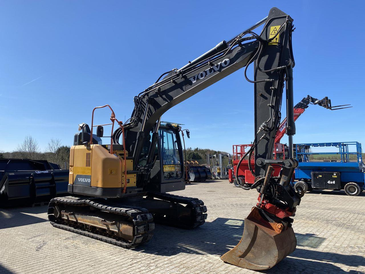 Volvo ECR145 - Ekskavator perayap: gambar 5 Volvo ECR145 - Ekskavator perayap: gambar 5