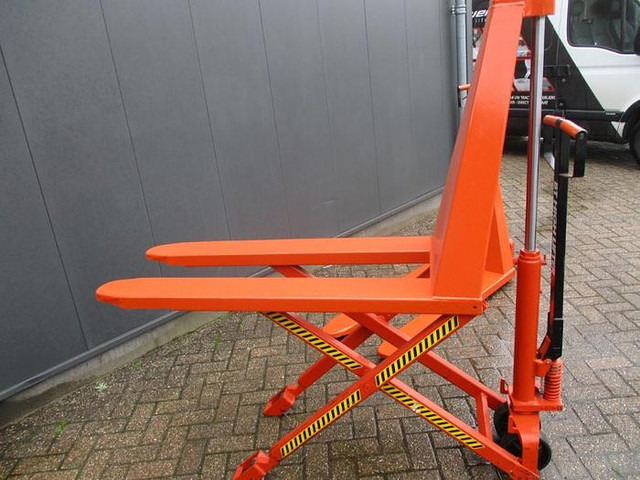 BT HL 1000 - Penumpuk: gambar 1 BT HL 1000 - Penumpuk: gambar 1