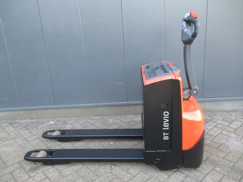 BT LWE 160 - Truk pallet: gambar 1 BT LWE 160 - Truk pallet: gambar 1