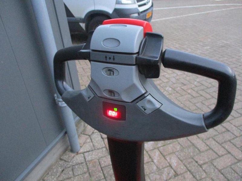 Truk pallet BT LWE160: gambar 7