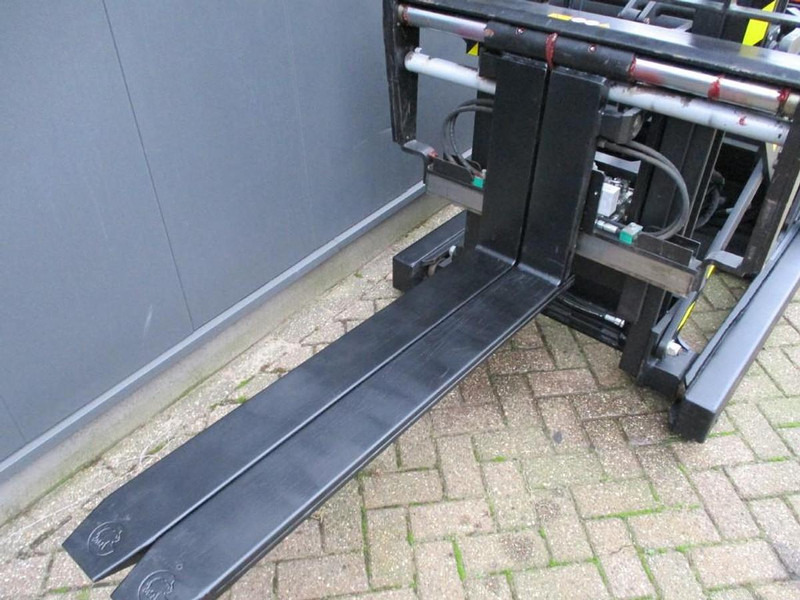 Truk pallet BT SPE 120 XR: gambar 12 Truk pallet BT SPE 120 XR: gambar 12