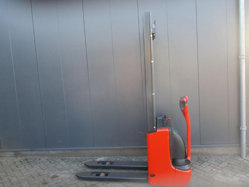 Linde L 10 - Penumpuk: gambar 3 Linde L 10 - Penumpuk: gambar 3