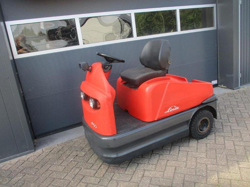 Linde P 60 - Traktor derek: gambar 2 Linde P 60 - Traktor derek: gambar 2