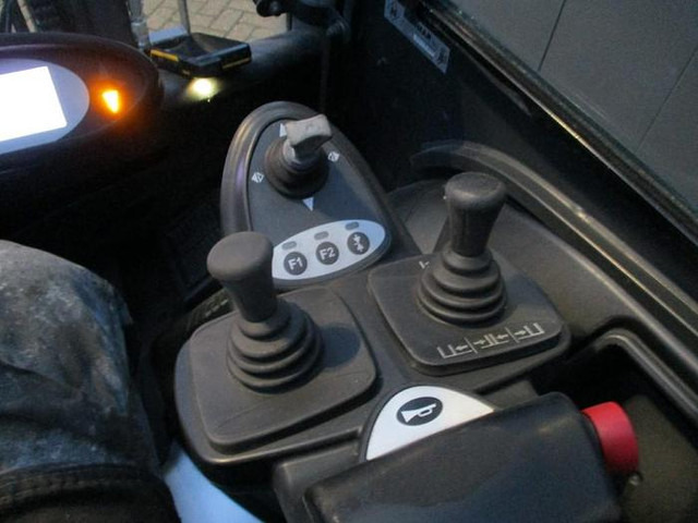 Still RX 60-25 - Forklift listrik: gambar 4 Still RX 60-25 - Forklift listrik: gambar 4