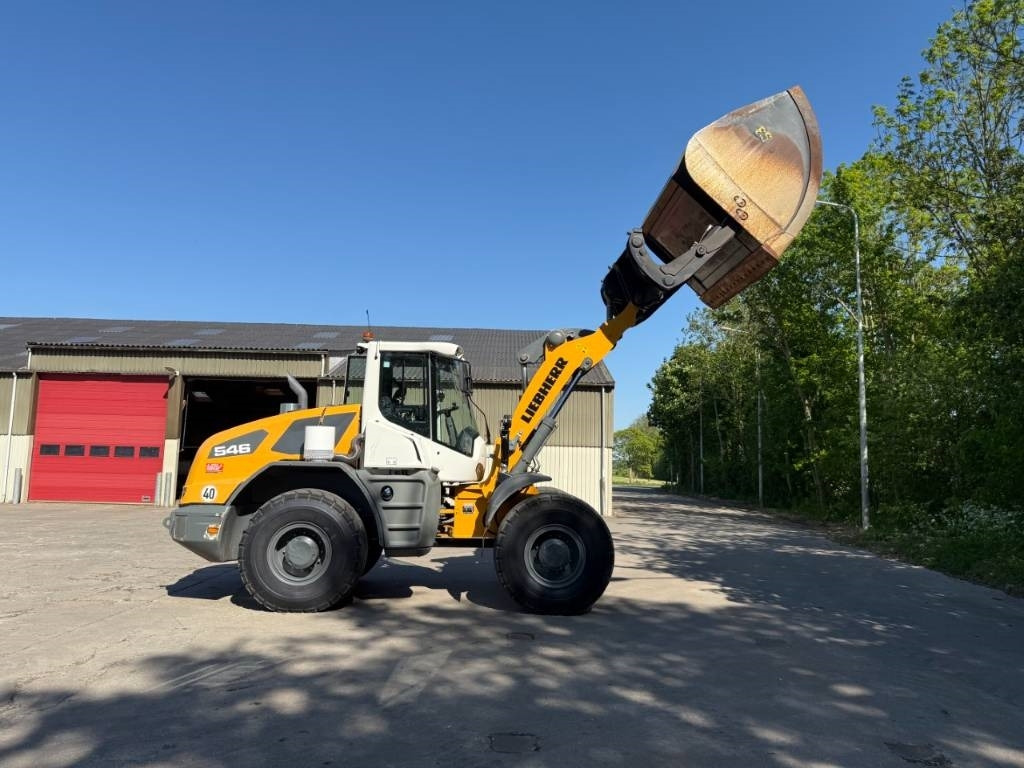 Ember untuk Peralatan konstruksi Eurosteel Hoogkiepbak: gambar 15 Ember untuk Peralatan konstruksi Eurosteel Hoogkiepbak: gambar 15