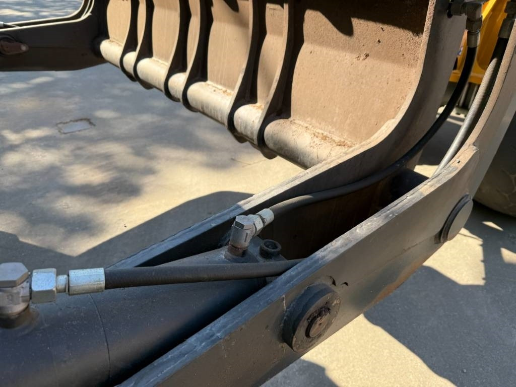 Ember untuk Peralatan konstruksi Eurosteel Hoogkiepbak: gambar 8 Ember untuk Peralatan konstruksi Eurosteel Hoogkiepbak: gambar 8