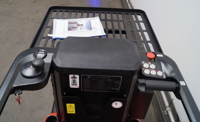 EP JX0-30 - Pengambil pesanan: gambar 5 EP JX0-30 - Pengambil pesanan: gambar 5