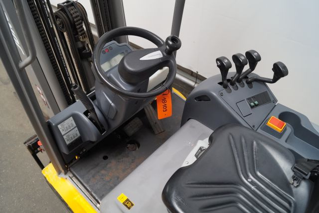 Jungheinrich EFG115 - Forklift listrik: gambar 3 Jungheinrich EFG115 - Forklift listrik: gambar 3
