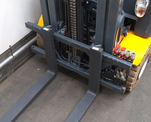 Jungheinrich EFG425 - Forklift listrik: gambar 3 Jungheinrich EFG425 - Forklift listrik: gambar 3