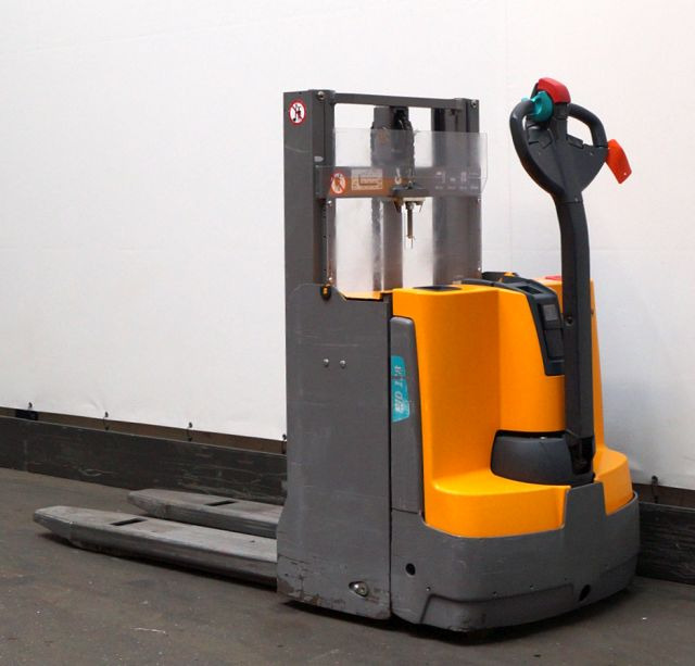 Jungheinrich EJD118 - Penumpuk: gambar 2 Jungheinrich EJD118 - Penumpuk: gambar 2