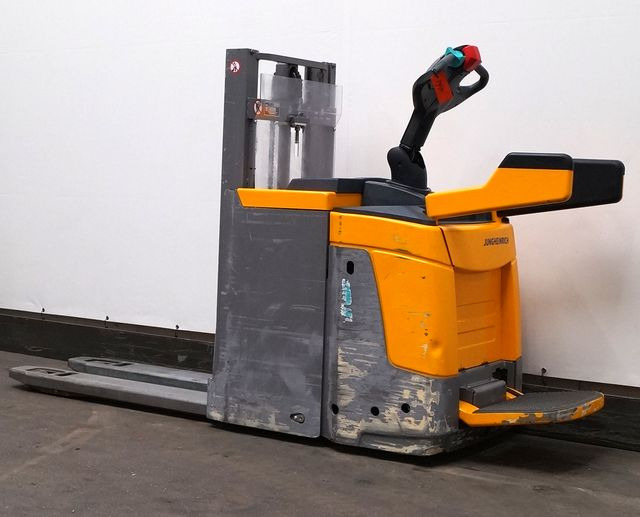 Jungheinrich ERD220 - Penumpuk: gambar 2 Jungheinrich ERD220 - Penumpuk: gambar 2