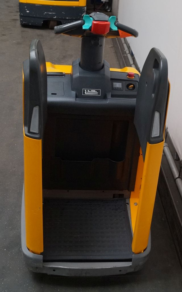 Jungheinrich ERE225 - Truk pallet: gambar 3 Jungheinrich ERE225 - Truk pallet: gambar 3