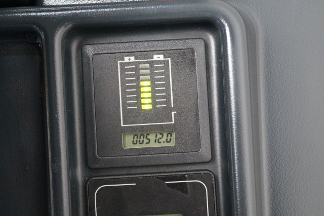 Jungheinrich EZS130 - Traktor derek: gambar 4 Jungheinrich EZS130 - Traktor derek: gambar 4