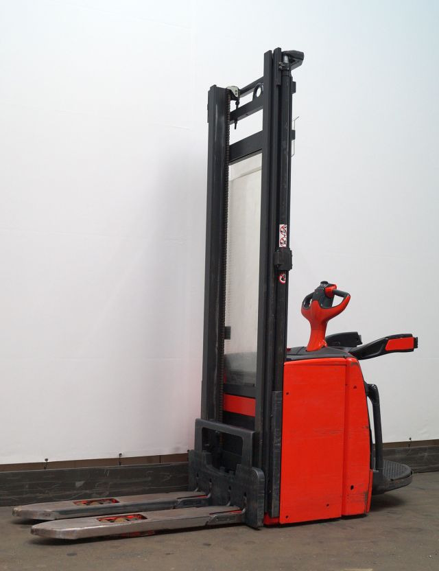 Linde L16AP - Penumpuk: gambar 1 Linde L16AP - Penumpuk: gambar 1