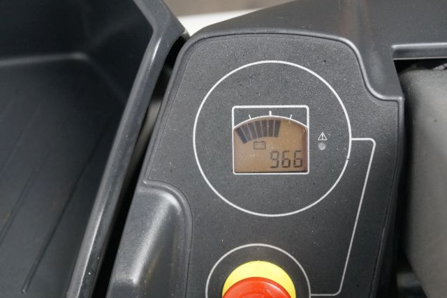 Unicarriers Oep120 - Pengambil pesanan: gambar 4 Unicarriers Oep120 - Pengambil pesanan: gambar 4