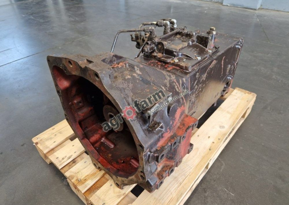 Skrzynia biegów New Holland M100 - Gearbox: gambar 4 Skrzynia biegów New Holland M100 - Gearbox: gambar 4